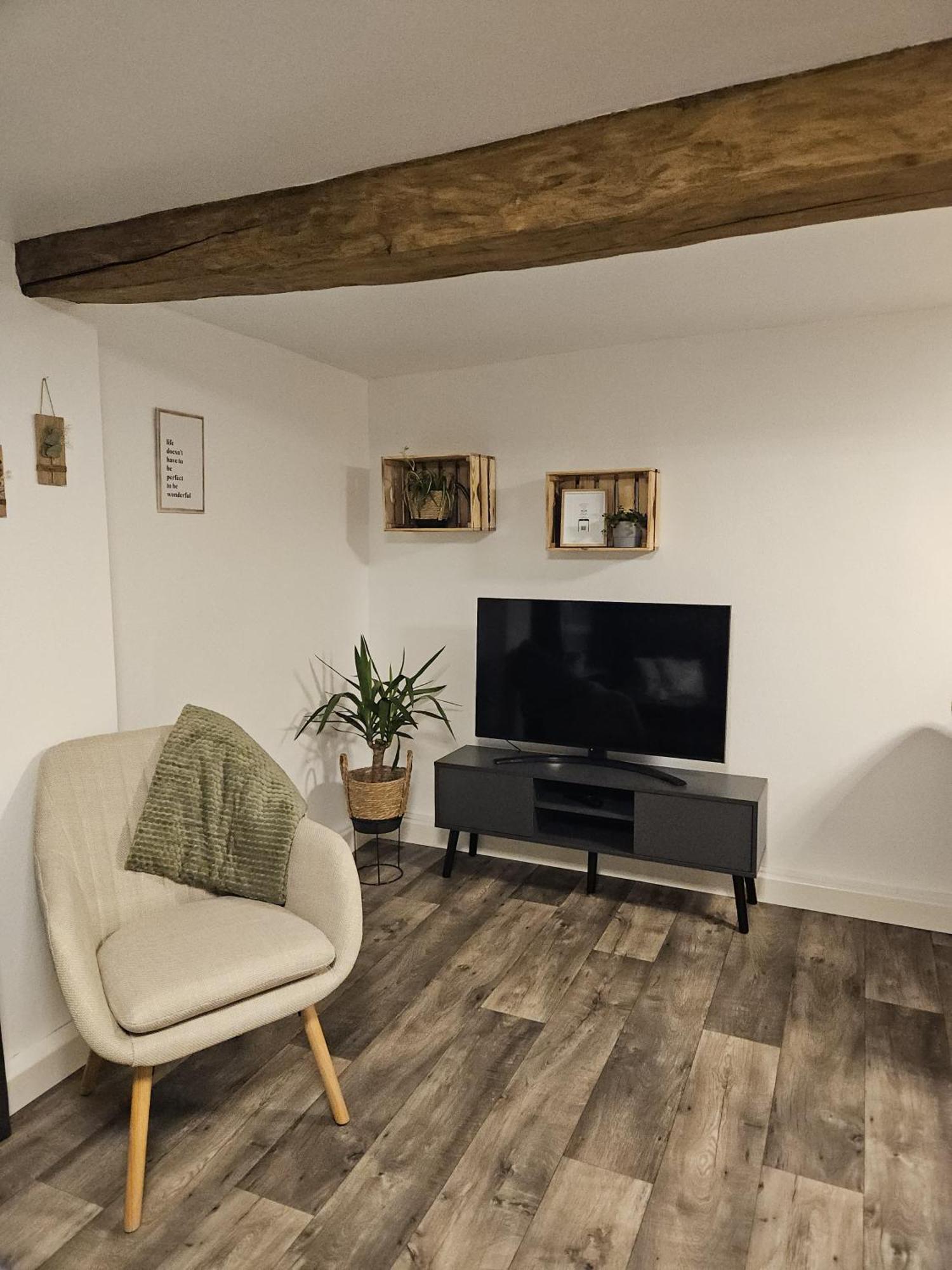 Gemuetliche Ferienwohnung Im Westerwald - "Ferienwohnung Grau" Weitefeld Экстерьер фото